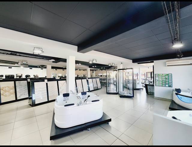 936M² SHOWROOM FOR SALE IN NORTH RIDING